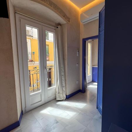 Philippe'S Home Triana Sevilla Eksteriør bilde